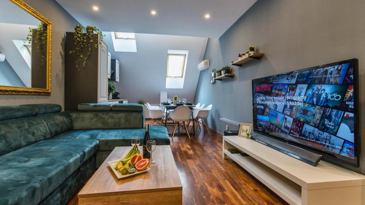 Galeria Italiana Apartments Wroclaw Bagian luar foto