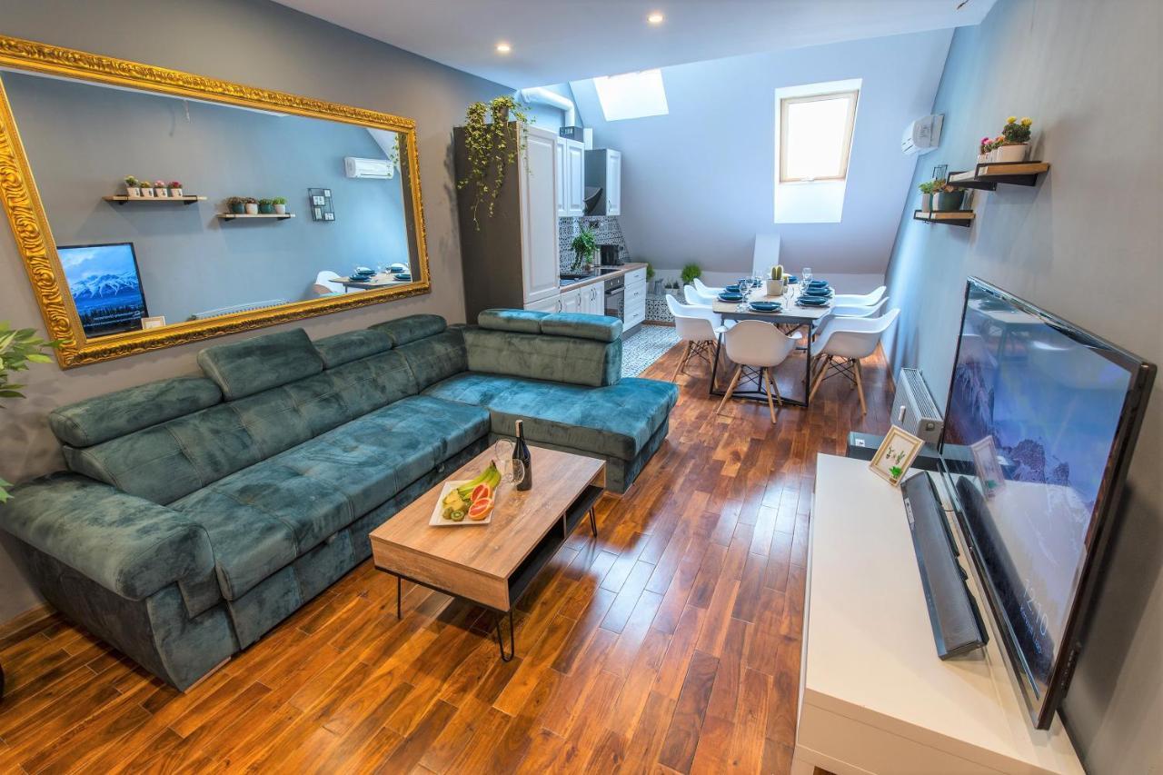 Galeria Italiana Apartments Wroclaw Bagian luar foto
