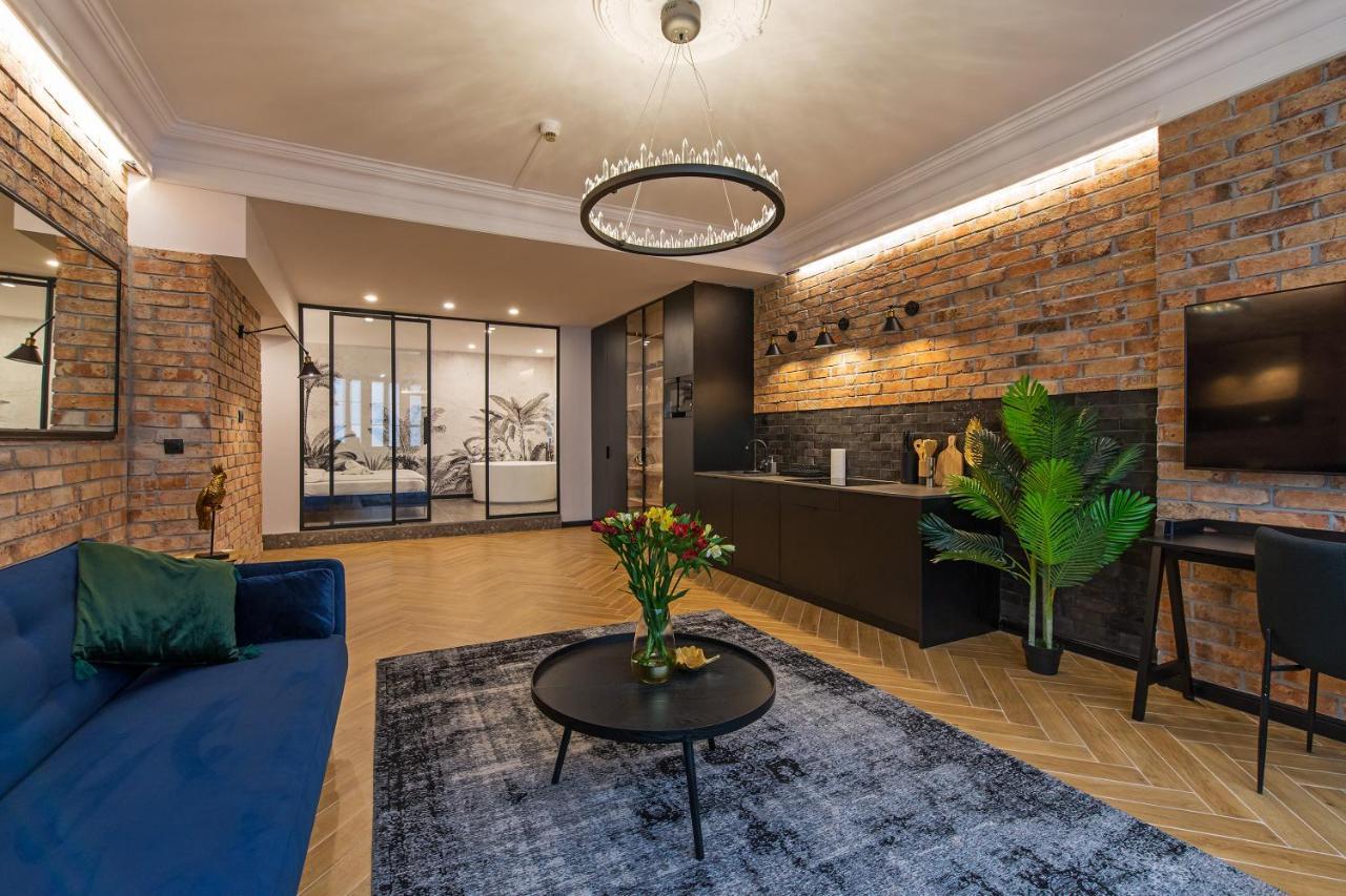 Galeria Italiana Apartments Wroclaw Bagian luar foto