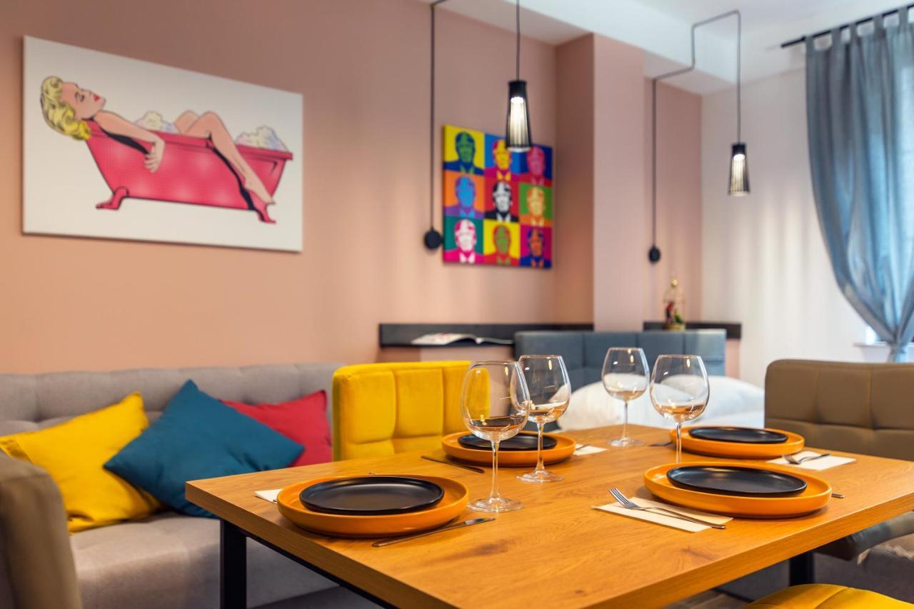 Galeria Italiana Apartments Wroclaw Bagian luar foto