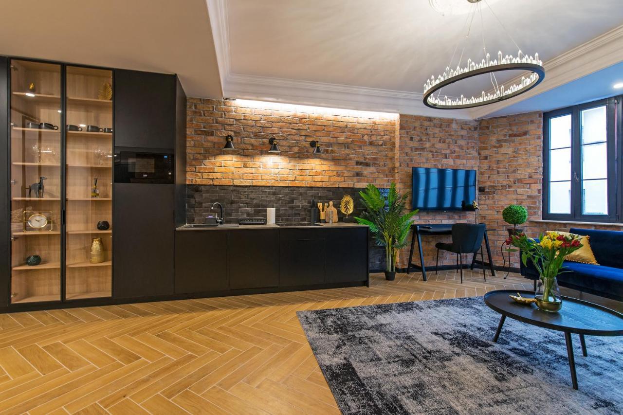 Galeria Italiana Apartments Wroclaw Bagian luar foto