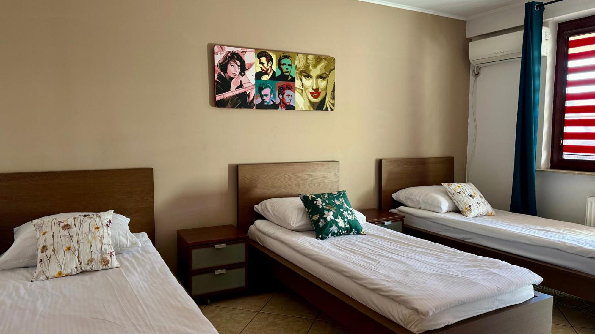 Galeria Italiana Apartments Wroclaw Bagian luar foto