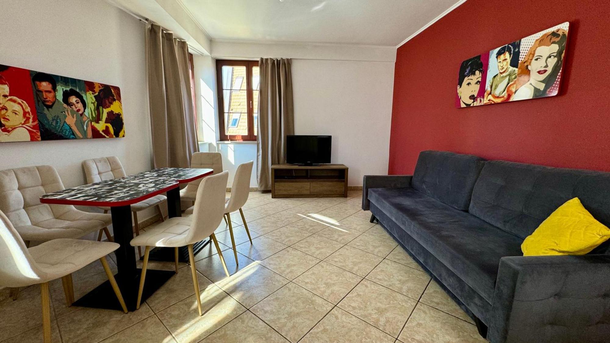Galeria Italiana Apartments Wroclaw Bagian luar foto